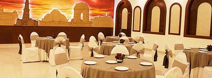 219/The Connaught - New Delhi 05.jpg